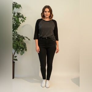 LuLaRoe Women's 3XL Black Gray Striped Baseball Tee